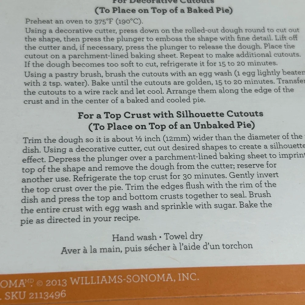 Williams Sonoma Autumn Leaf Piecrust Cutters